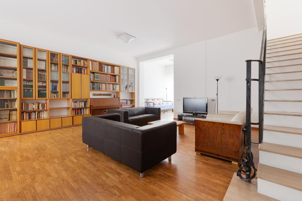Ca' Stellini - Comoda Casa Indipendente Con Parcheggio Privato Milano Dış mekan fotoğraf